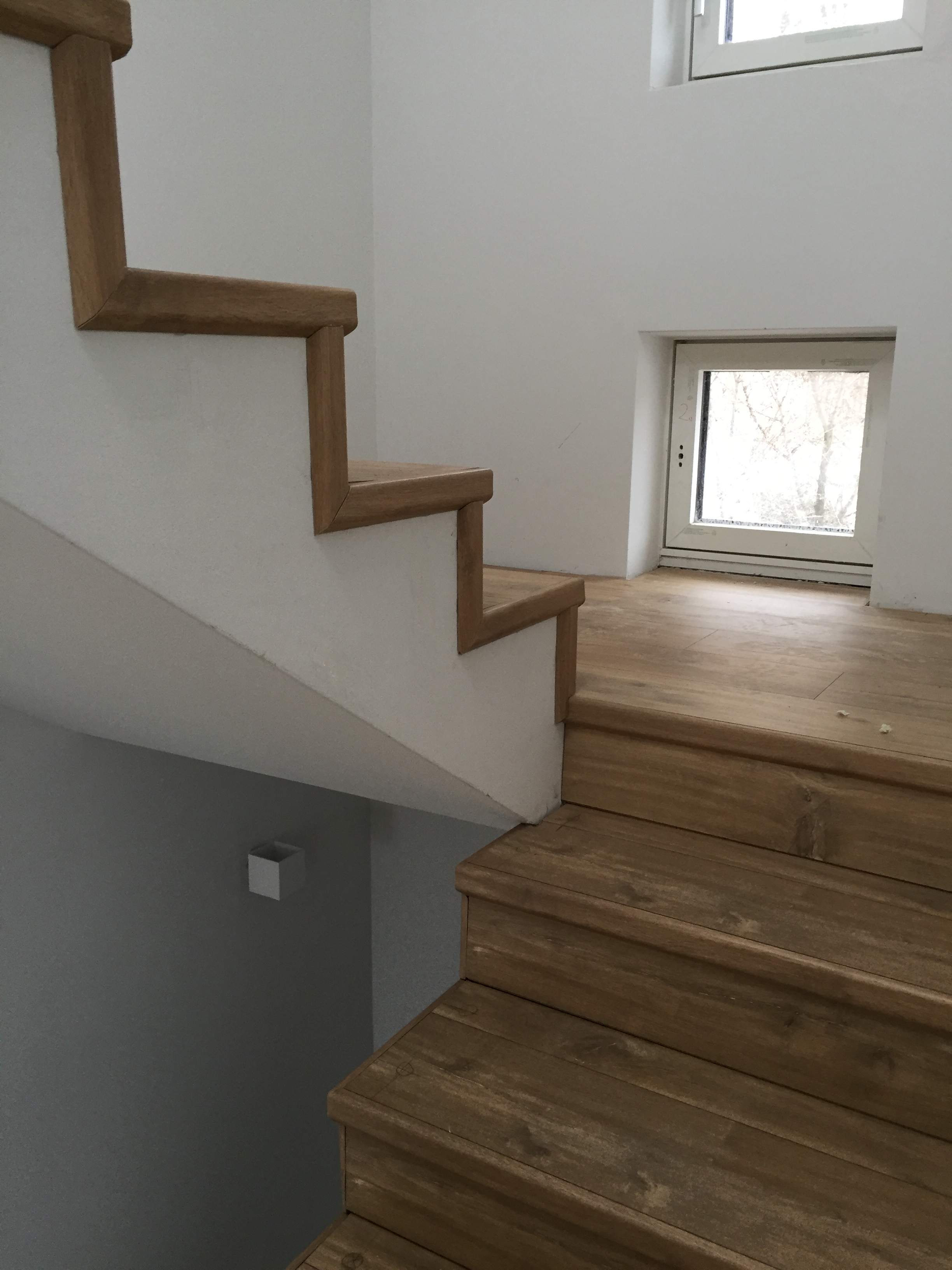 quick step laminált padló lépcső rendszer