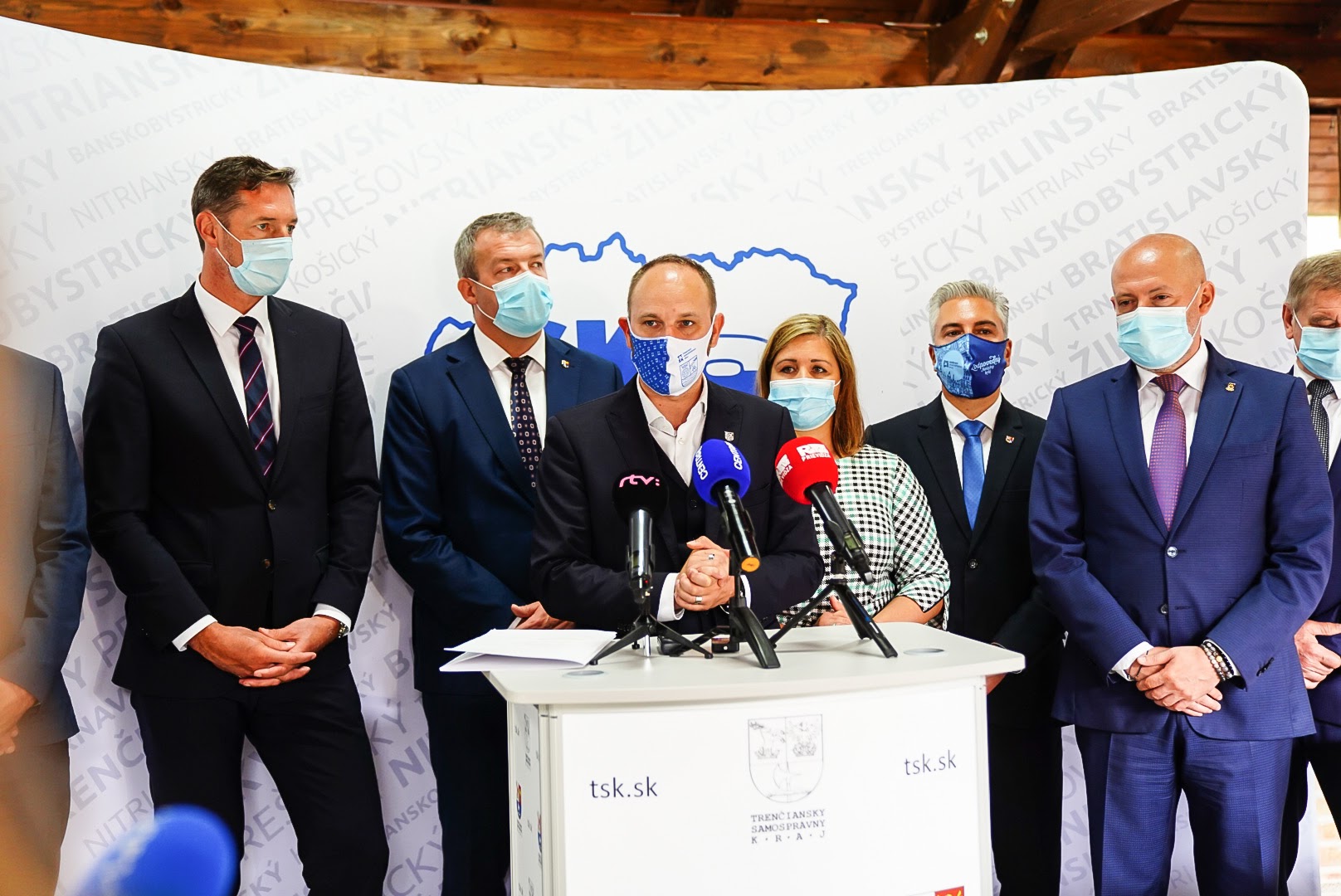 Župy vyzývajú vládu na zapojenie samosprávnych krajov do plánu obnovy Slovenska