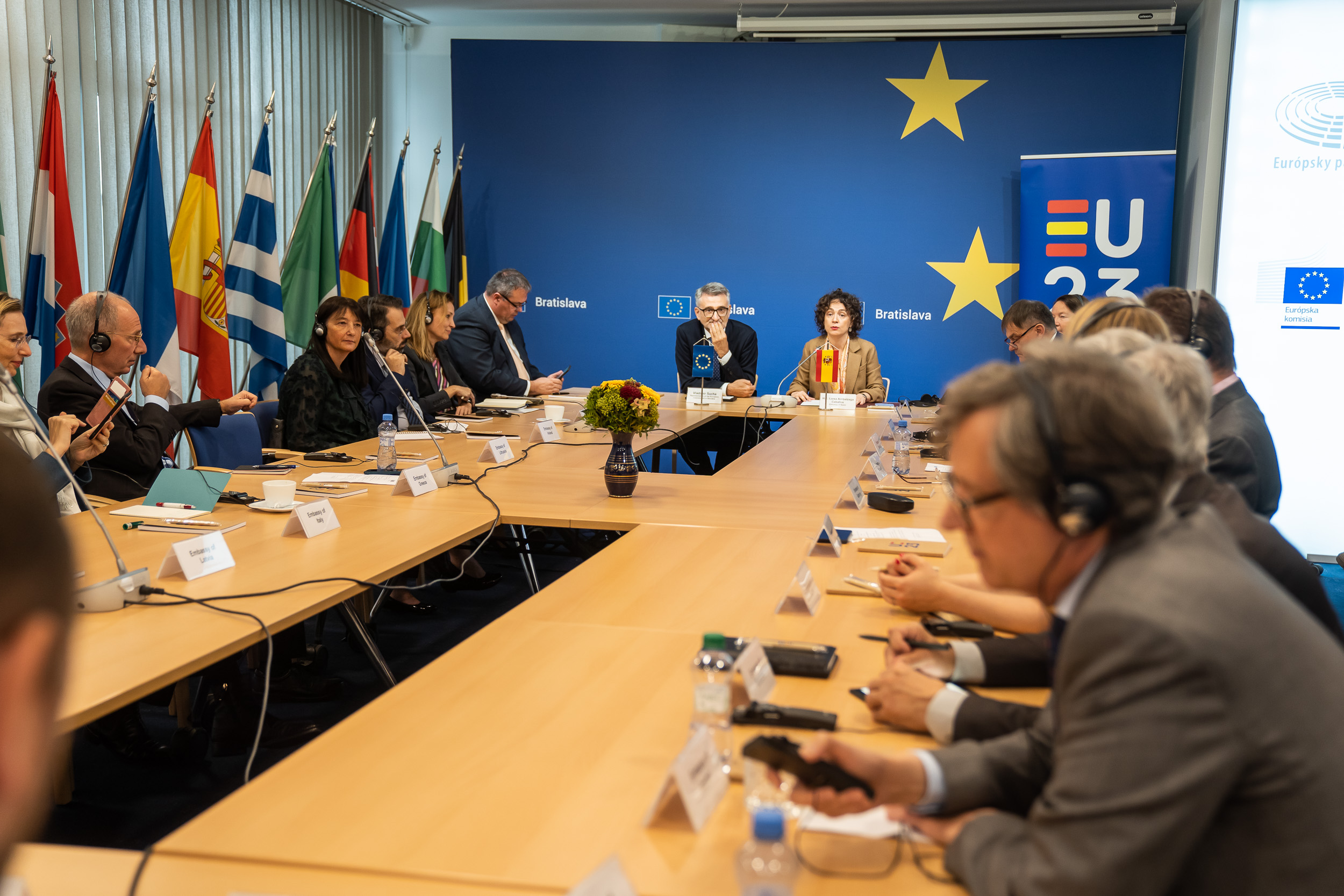 Veľvyslanci štátov EÚ sa zaujímajú o problémy samospráv na Slovensku