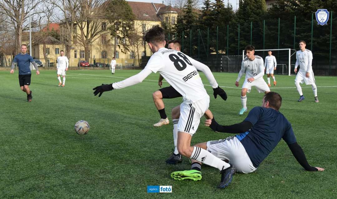 "Mindenképp a győzelemre megyünk és folytatni szeretnénk a veretlenségi sorozatunkat!"-interjú Varga Lászlóval.