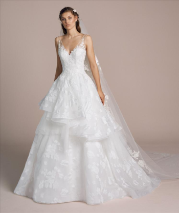 romantycký štýl tlačená sukna, ramienkové šaty, čipkové šaty, lemová sukňa, svadobné šaty