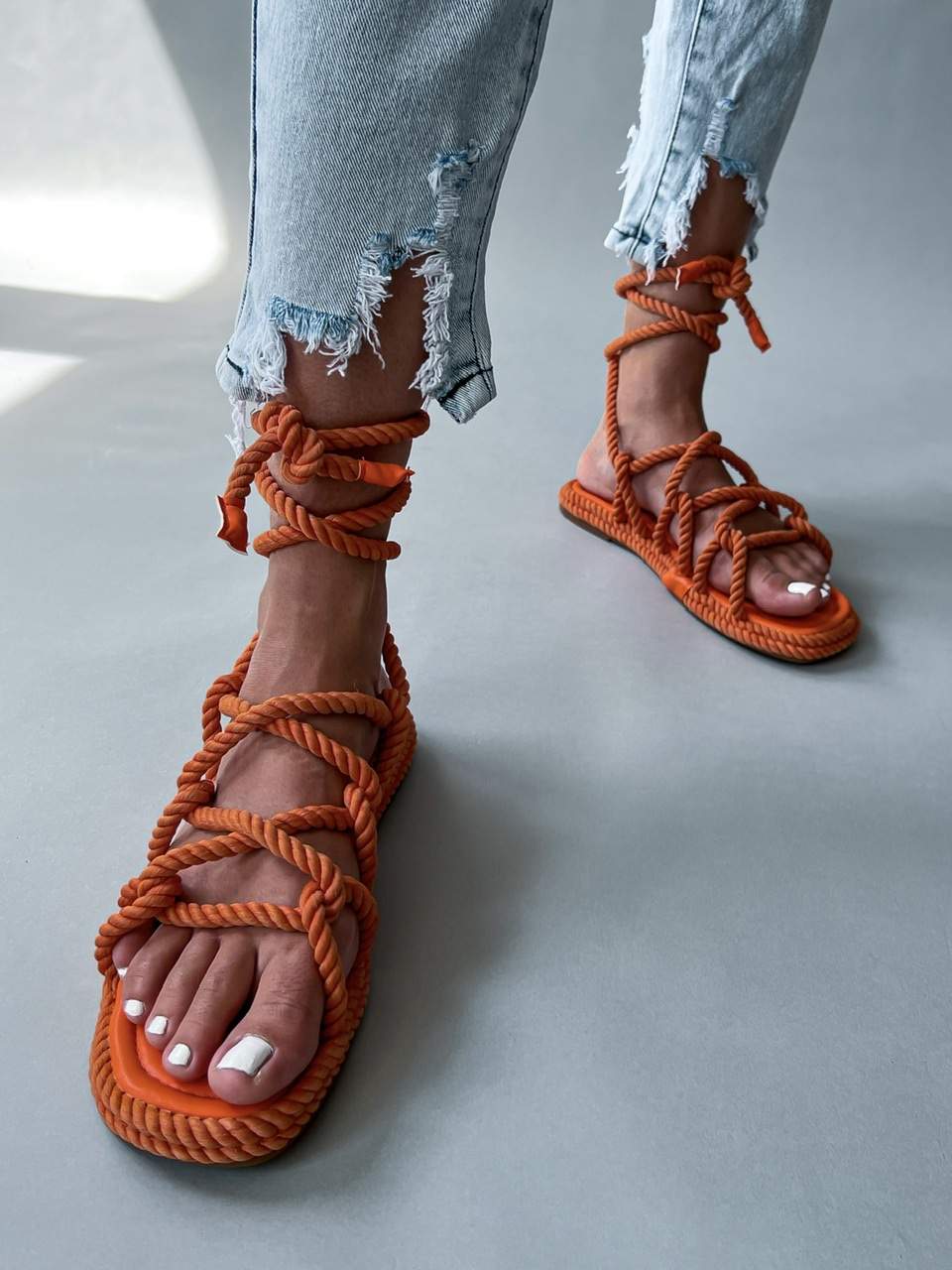 Oranžové sandále DELFFI