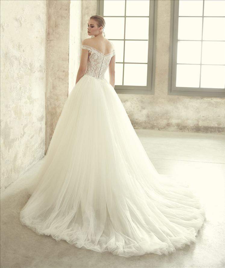 modern style, svadobné šaty, svadobné šaty Trnava, čipkové, padavé, jemné