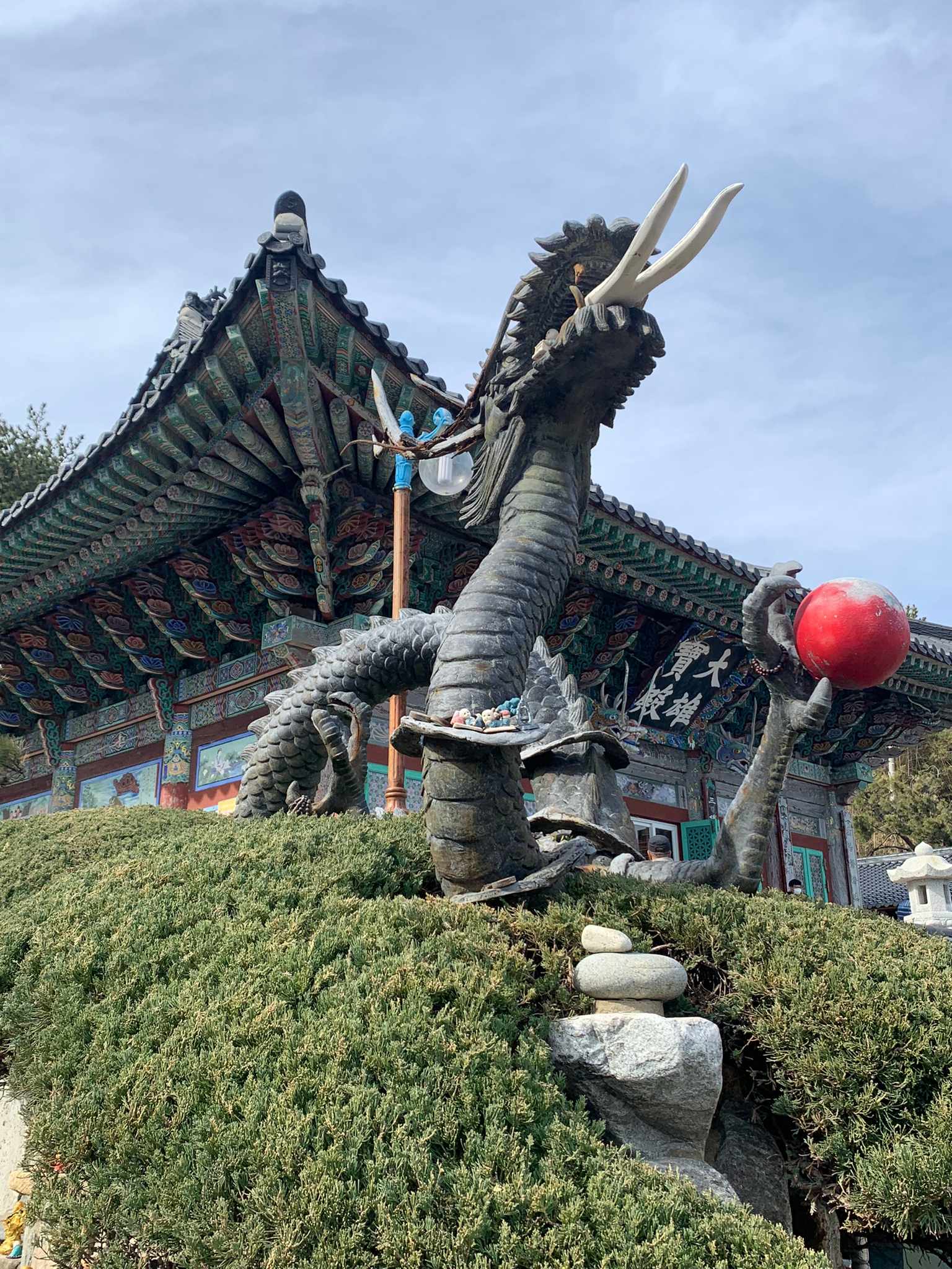 Haedong Yonggungsa Temple, Busan juzna korea kultura odlisnosti spravanie pravidla spravania kulturne odlisnosti