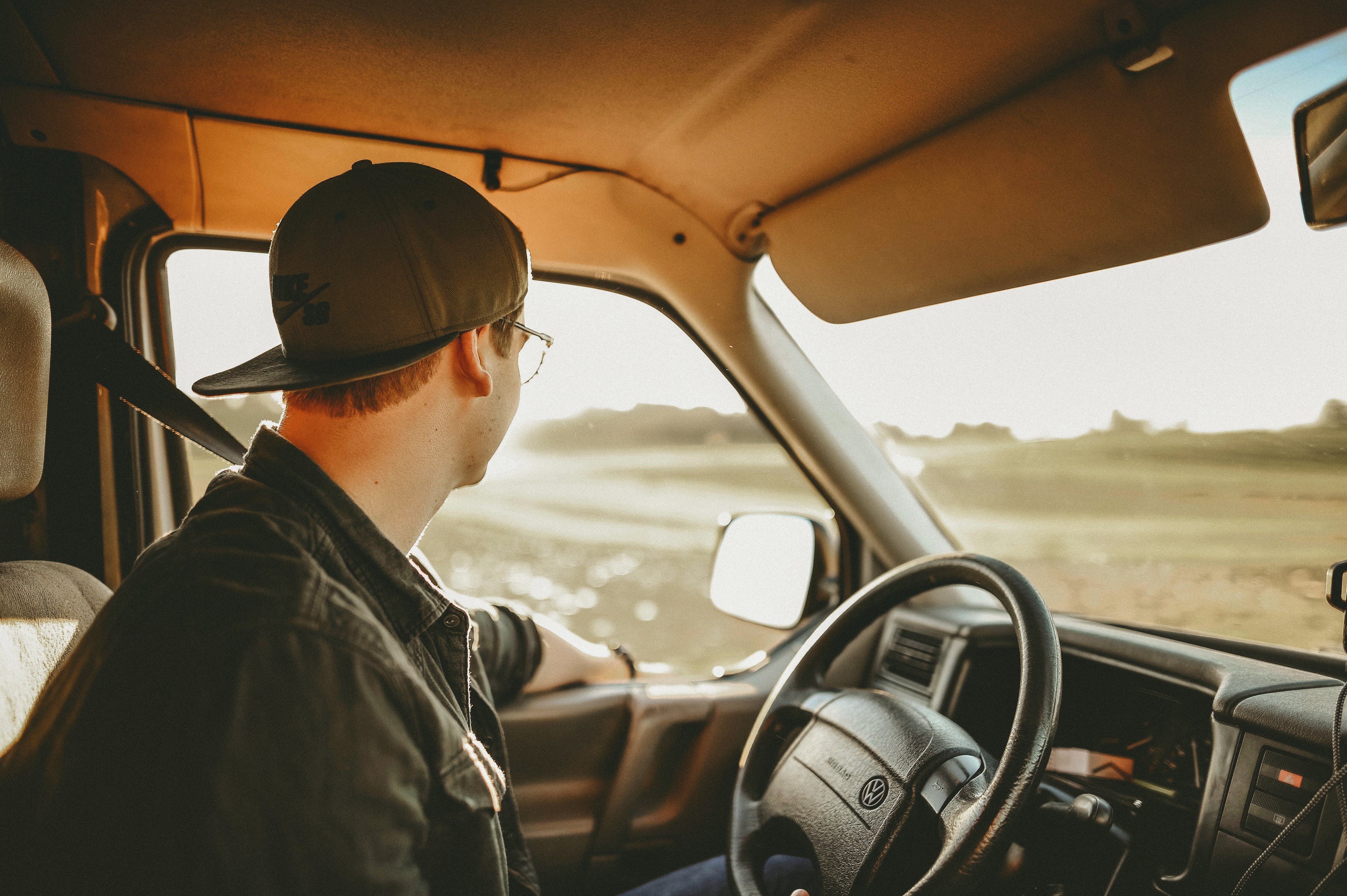 jeju-do jeju sziget del kora auto autokolcsonzes kozlekedes a szigeten utazas tippek tanacs auto auto vezetes rezervacio rendeles