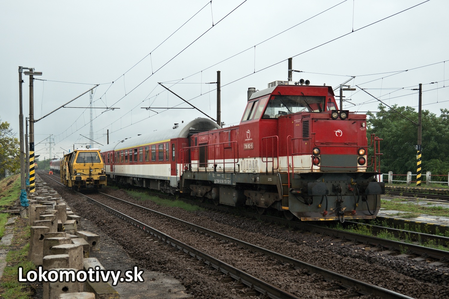 Pokazená lokomotíva v Bratislave vyradila dopravu na hlavnom ťahu v oboch smeroch