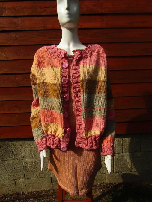 Pletený vlnený sveter