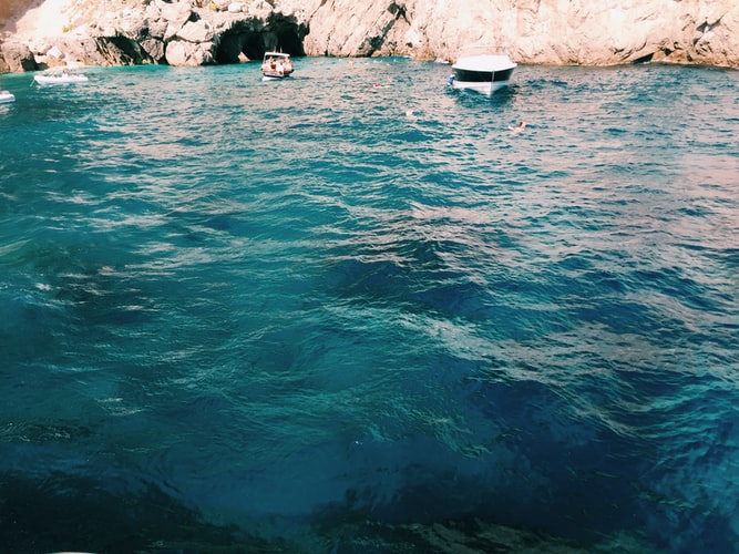 capri-blue-grotto-cave-ekoprostriedky-skjpg