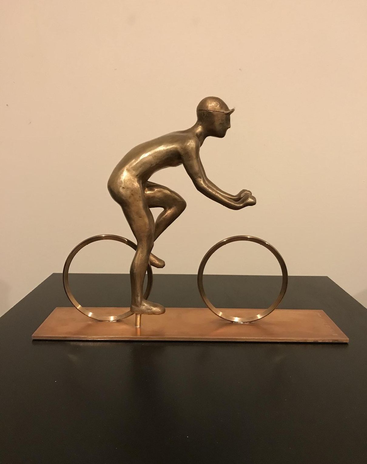 Csasznyi Dénes, cassysculpture,  bronze sculpture, cyclist,