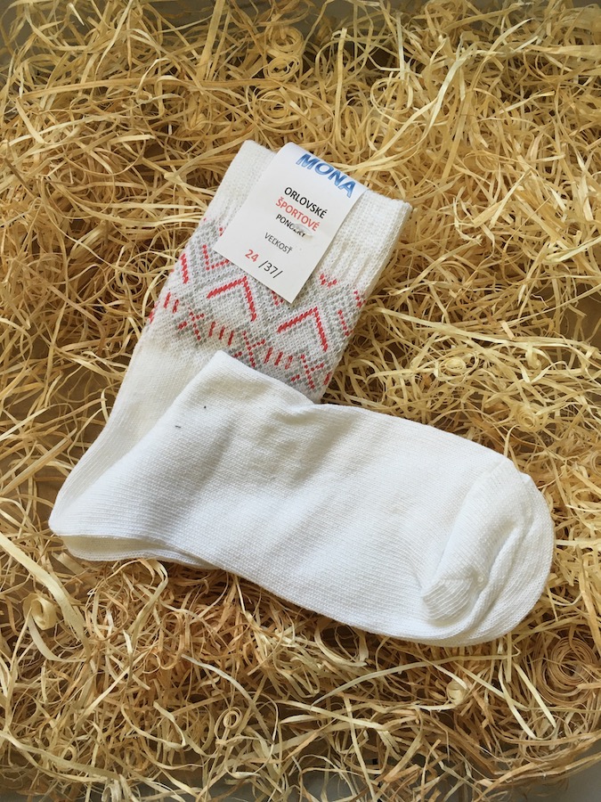 Športové ponožky so VZOROM - biele