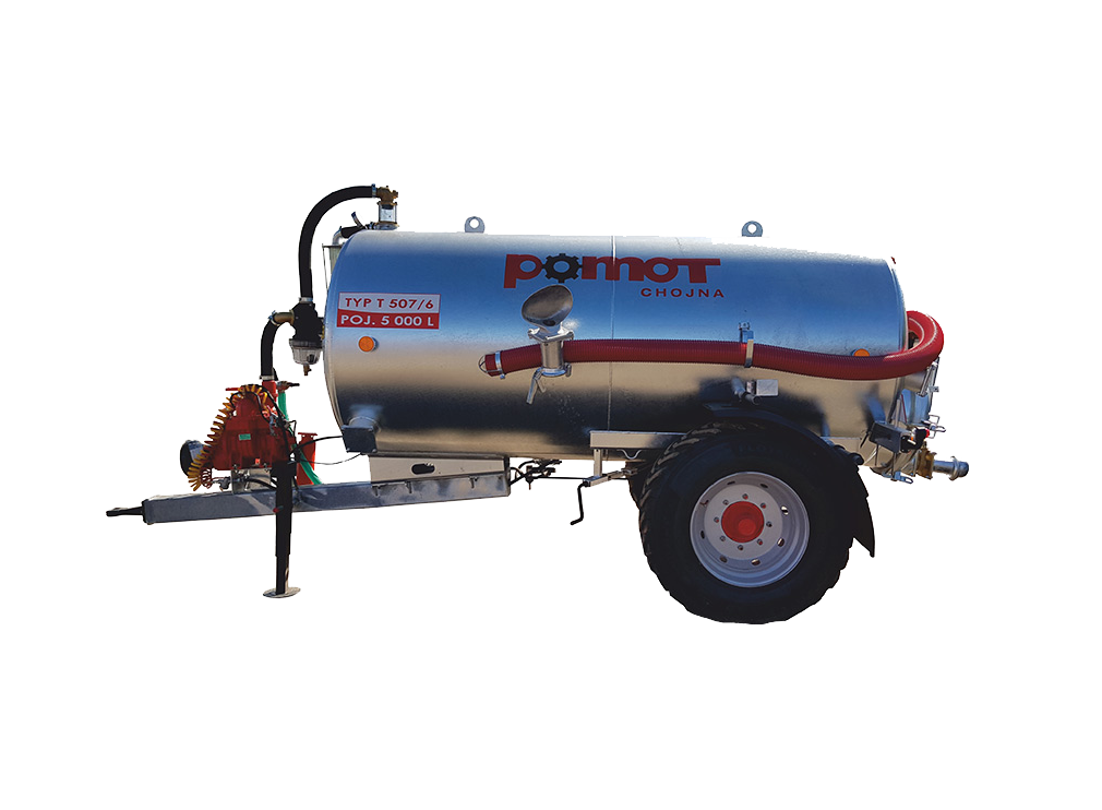 Cisterna od firmy Pomot s objemom 5 000 litrov, jednonápravová cisterna za traktor