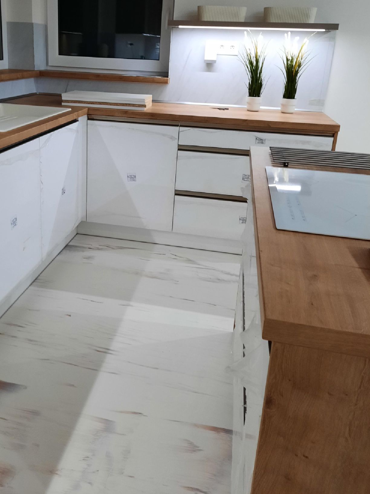 Designová podlaha v kuchyni
