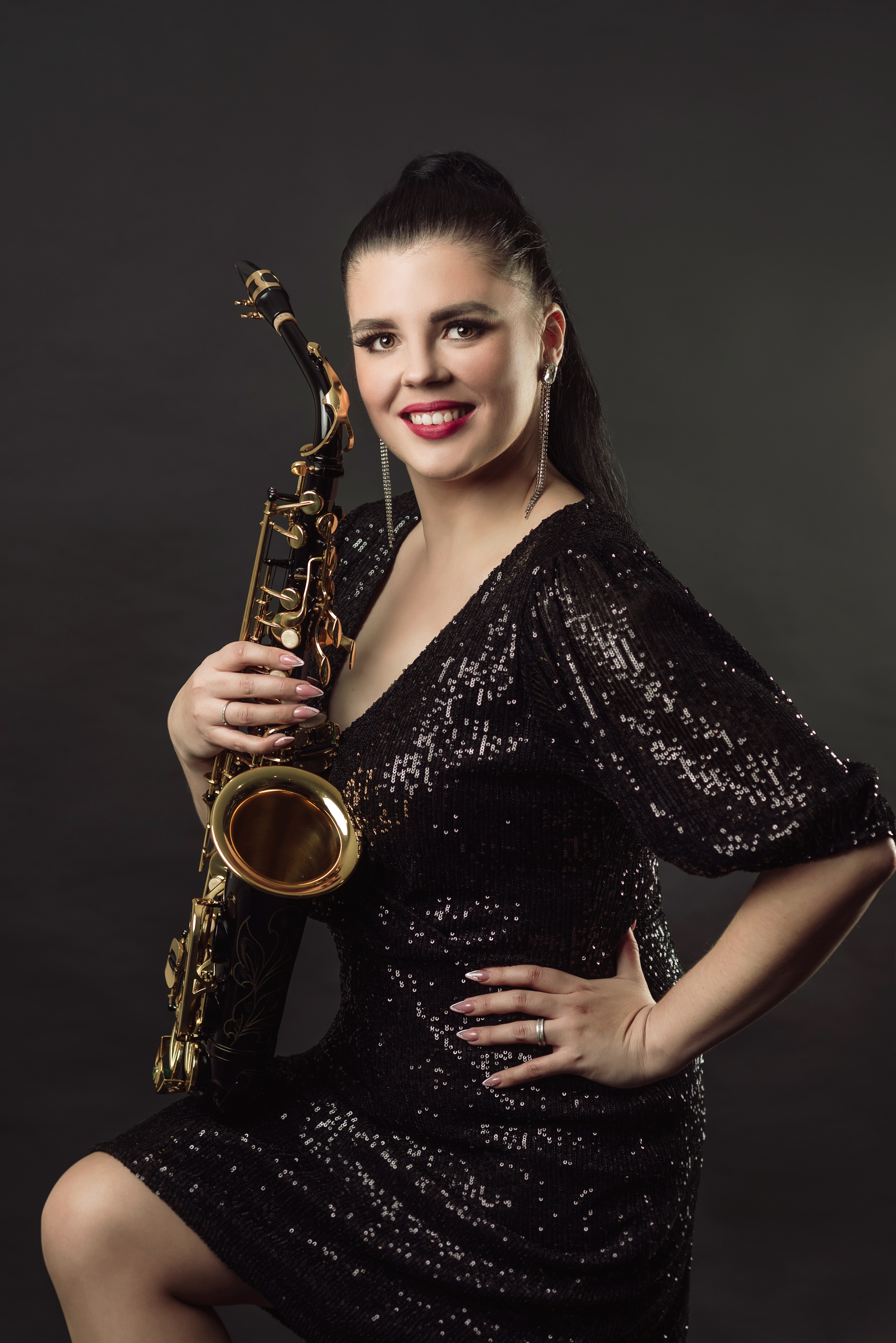 Dominika - spev, saxofón