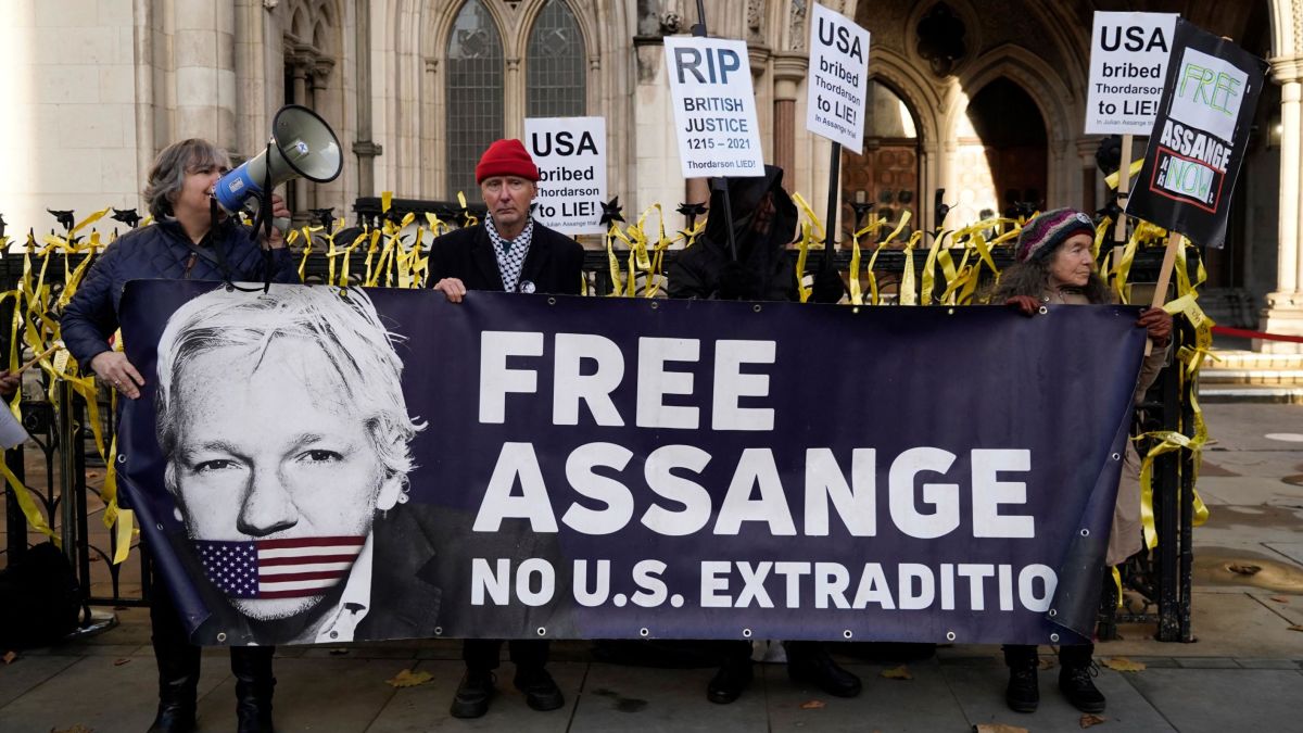AssangeDAO vyzbieralo takmer 45 miliónov dolárov na prepustenie zakladateľa WikiLeaks na slobodu