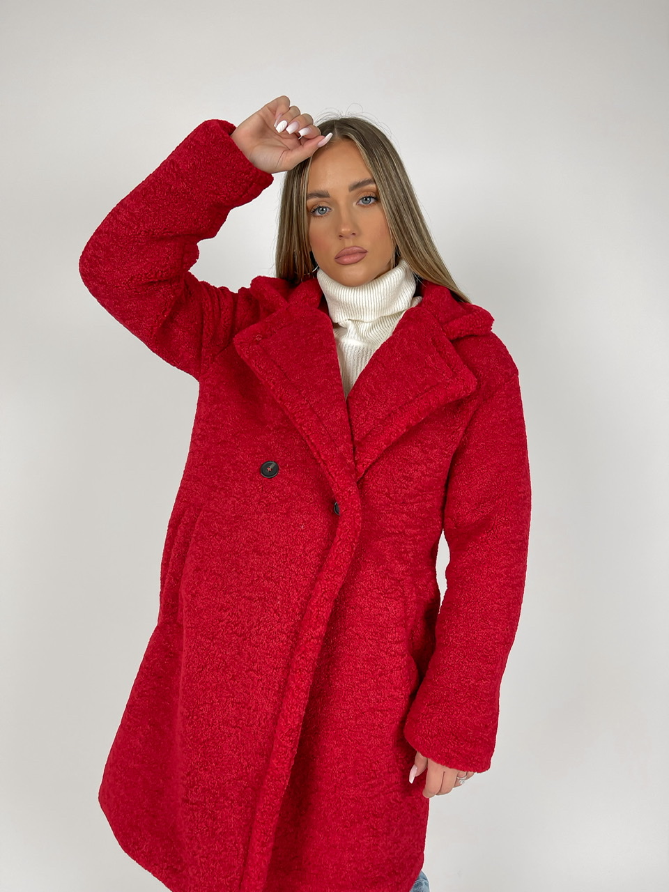 Červený kabát TRUNY