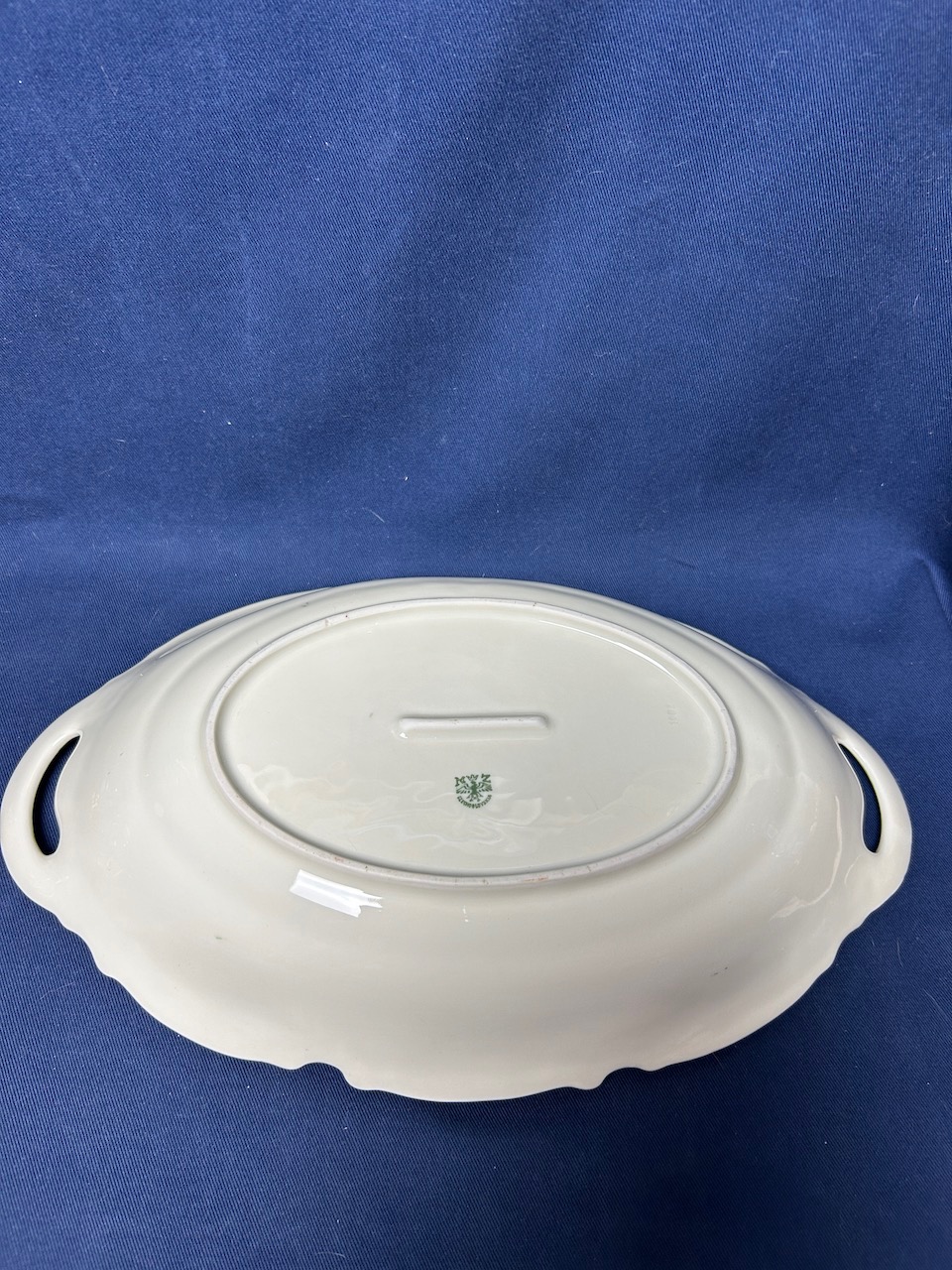 Misa-oval s uchytkami/oval Bowl with handles Moritz Zdekauer 1837