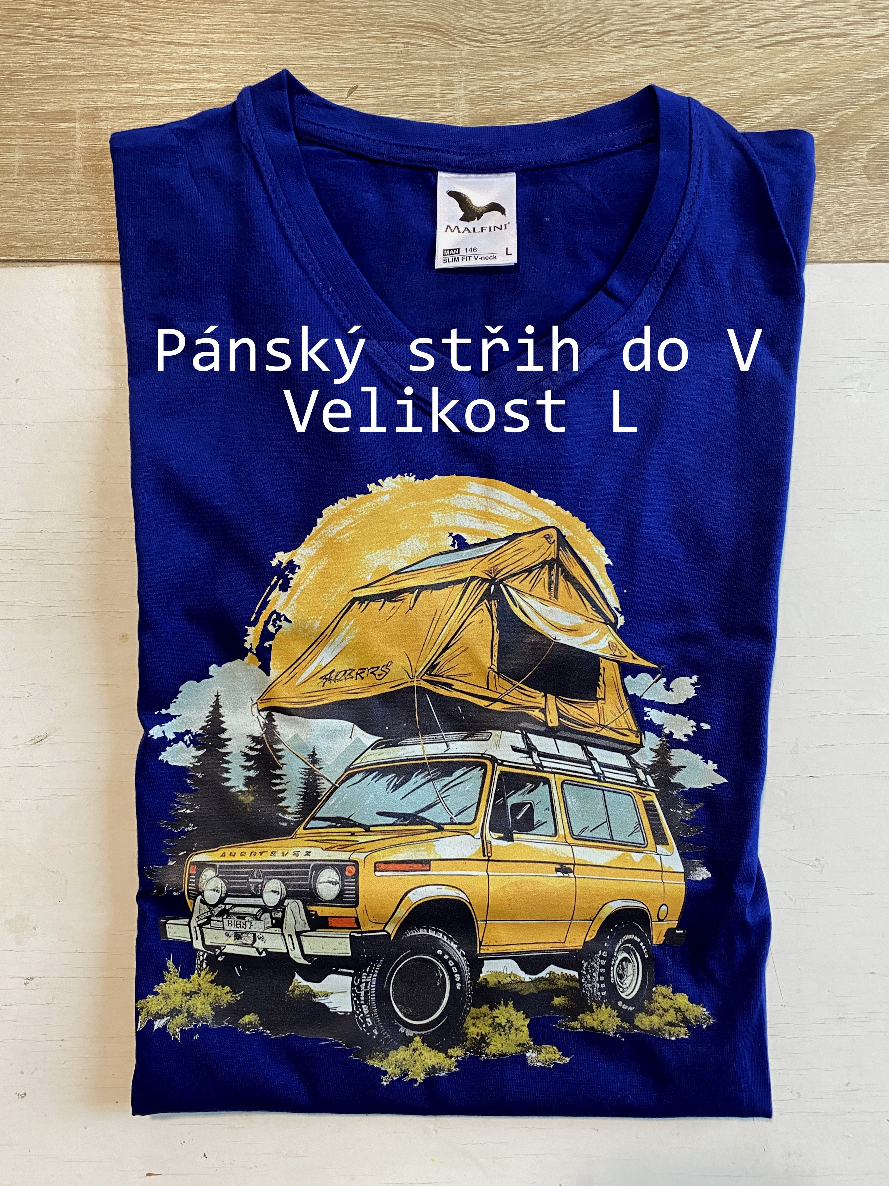 Pánské tričko V-neck