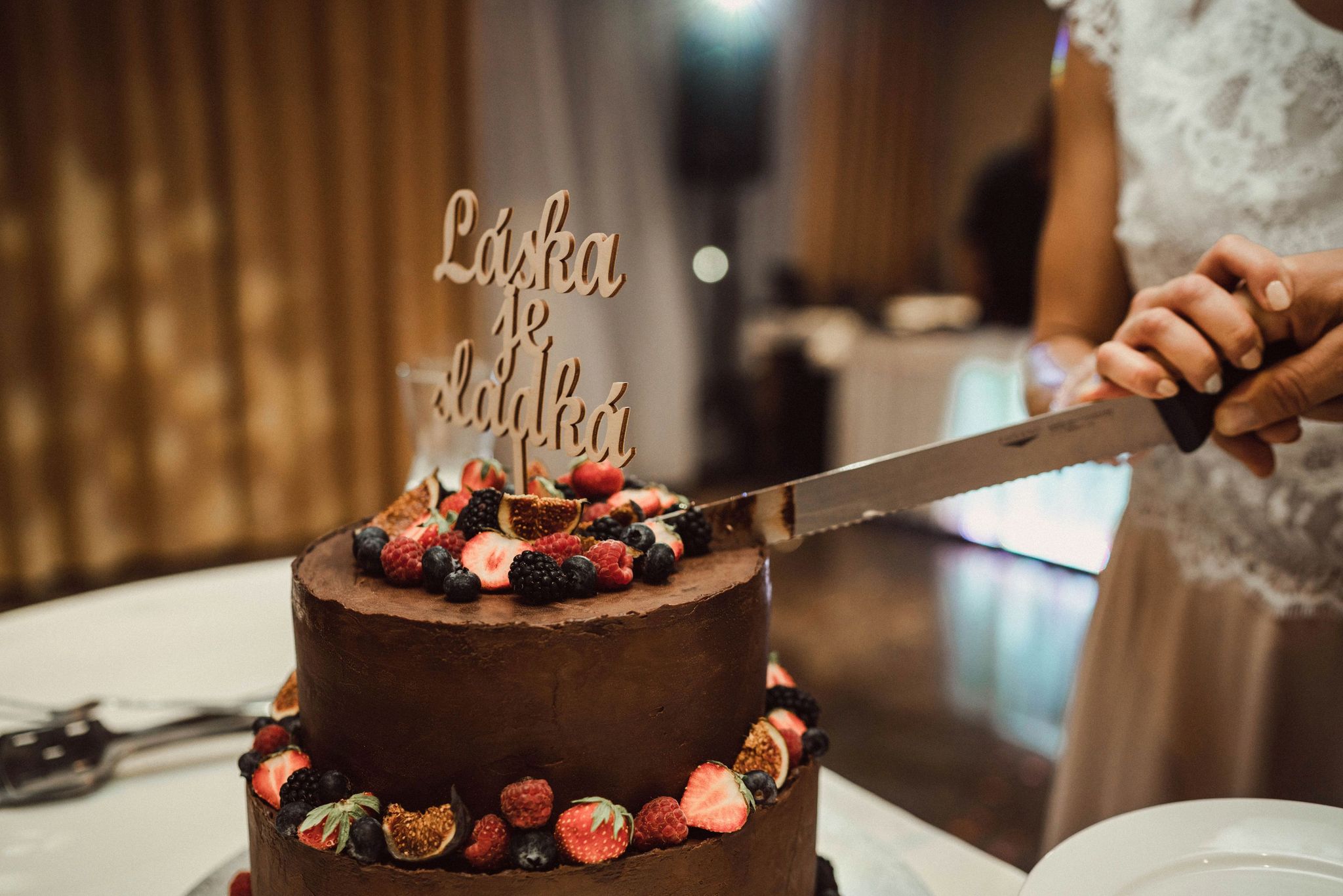 Krájanie svadobnej torty | naše tipy a triky