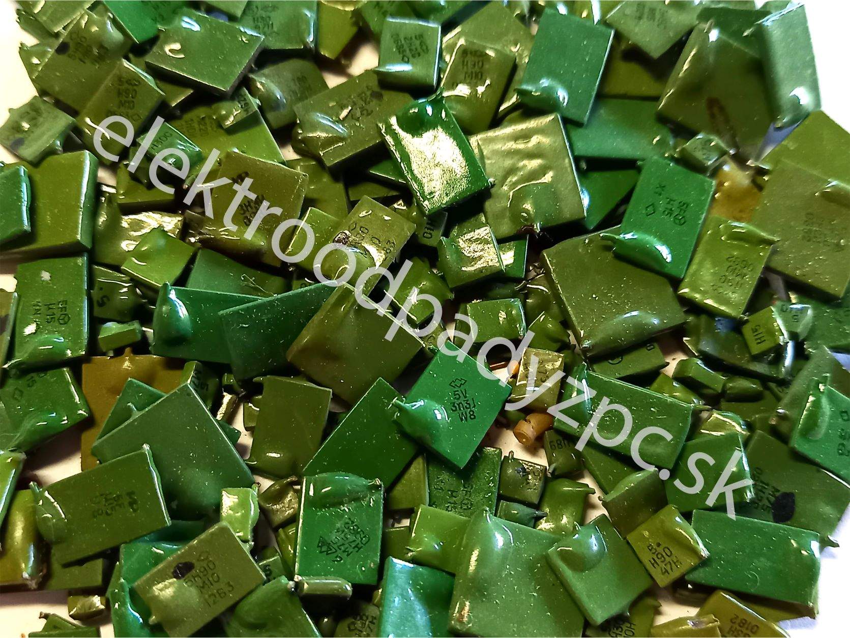 russian ceramic green capacitors