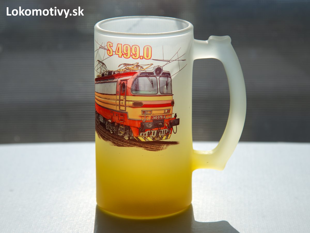 Sklenený pohár s lokomotívou Laminátka