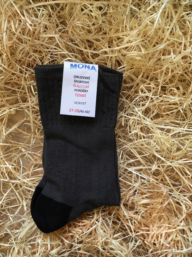 Športové ponožky elastické tenké - BEZ VZORU tmavošedé