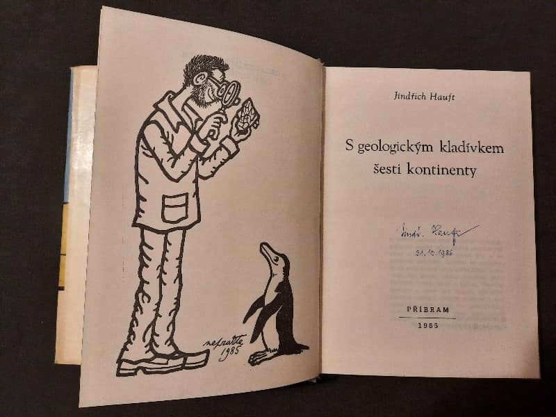 S geologickým kladívkem šesti kontinenty, PODPIS AUTORA